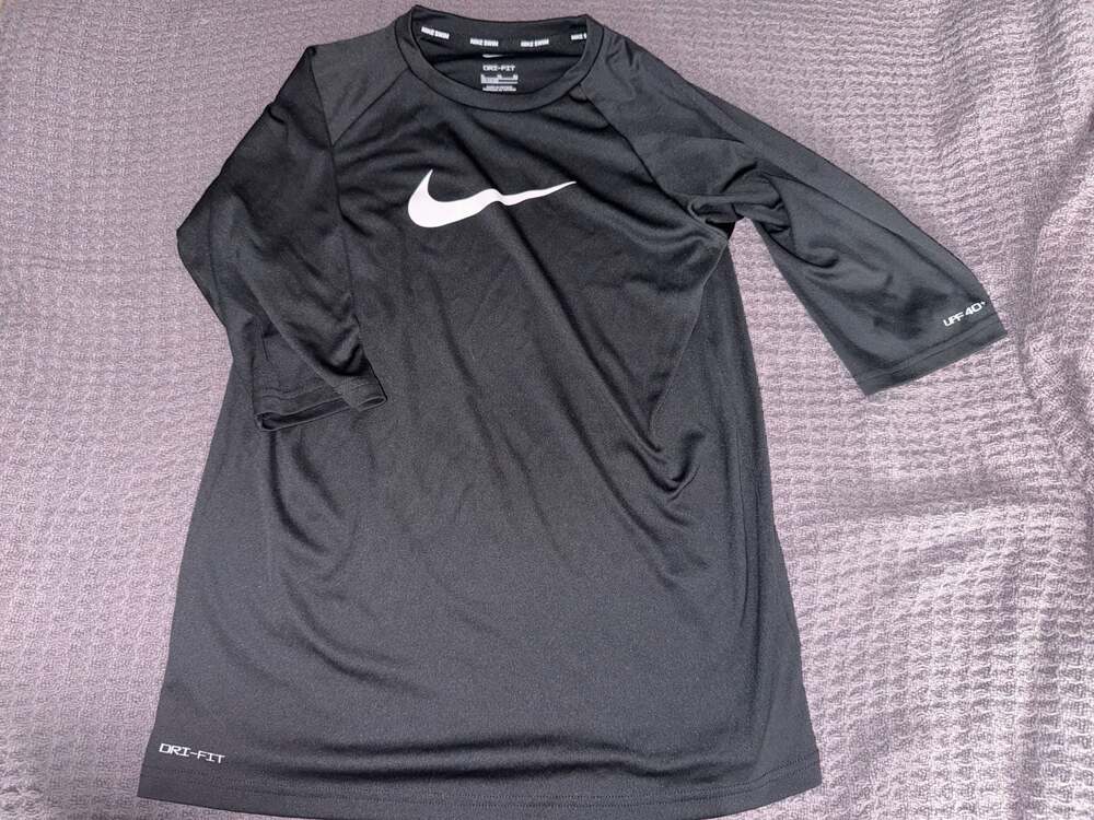 Nike Boys Swim Hydroguard Long Sleeve UPF 40+ Dri-FIT Shirt Black XL